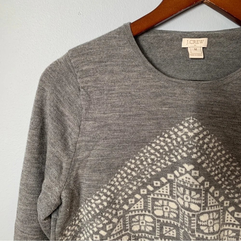 J. Crew factory // Grey, white Geo design merino wool sweater size medium A26